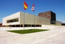 La Cámara asiste a la presentación de los beneficios fiscales de la Junta para el sector de la construcción