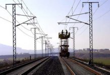 Adif mejora la infraestructura ferroviaria en el tramo entre La Puebla de Arganzón y Nanclares de Oca, en la línea Madrid-Hendaya. Esta actuación supondrá una inversión de 891.000 euros