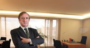 Enrique Pascual: Hay que corregir la política que prioriza el gasto social y deja en un segundo plano las infraestructuras