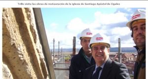 Nuestro asociado Cabero, recibe la visita del delegado de la Junta en las obras de restauración de la iglesia de Santiago Apóstol de Cigales