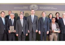 ACCIONA: S.M El Rey entrega los Premios de la Fundación José Entrecanales Ibarra al ingeniero japonés Shigeo Takahashi y a la ONG Ayuda en Acción