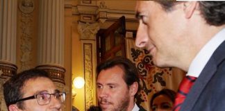 De la Serna preside la firma del convenio que permitirá recuperar la permeabilidad del trazado ferroviario en el barrio de La Pilarica, Valladolid, con un coste aproximado de 15 Millones de euros