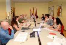 Patrimonio autoriza la tercera fase de recuperación del empedrado interior de la Plaza del Grano, León