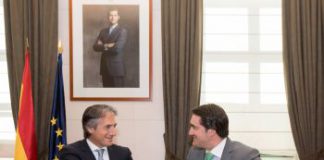 Junta y Ministerio de Fomento firman la prórroga del Plan de Vivienda con una financiación conjunta de más de 24 millones de euros