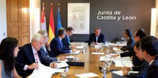 De Santiago-Juárez informa a los delegados territoriales de que la Cooperación Económica Local General para 2017 asciende a 75 millones de euros