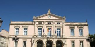 El Ayuntamiento de Palencia propone a la Comisión de Hacienda la incorporación al Presupuesto de 2018 la cantidad de 848.330 euros para un Plan Especial de Aglomerados y la rehabilitación de la cubierta del Lecrác