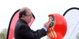 El presidente de la Junta anuncia una inversión pública de 50 millones para el proyecto industrial prioritario de Nissan en Ávila