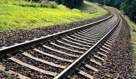 Adif licita el mantenimiento de las vías del tramos de Madrid-León y Venta de Baños-Burgos, por un importe total de 49,1 millones de euros.