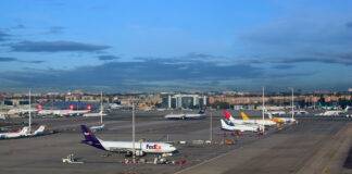 Aena confía en Ferrovial para construir una instalación de lavado en el Aeropuerto Madrid/Barajas Fuerte Wikimedia Commons