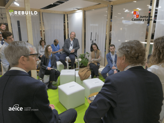 Diseño sin título (23) Enrique Pascual en la ponencia