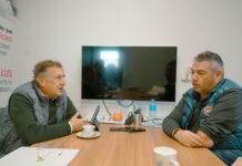 Visita de Enrique Pascual a Construcciones Carlos González