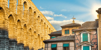 Corte de carril por la rehabilitación del firme en el Paseo de Santo Domingo de Guzmán, en Segovia