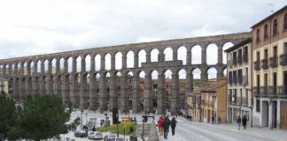 La Junta licita la rehabilitación de la carretera SC-SG-21 en la travesía de la Cuesta de los Hoyos (Segovia)