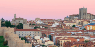 El 75% de las obras licitadas en Ávila provienen de la administración local y muchas se adjudican a empresas abulenses