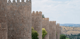 Ávila incrementa un 43% la licitación de obra pública en el primer semestre de 2025