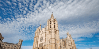 La falta de presupuestos lastra el desarrollo de León y agrava el retraso inversor