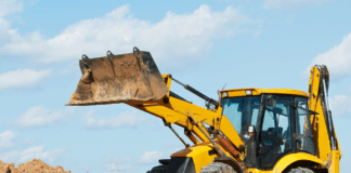 La Junta invertirá 10,6 millones en infraestructuras rurales para modernizar los regadíos del Canal Alto de Villares y la Presa de la Tierra