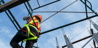 El noroeste exige acelerar las infraestructuras clave para su desarrollo y conexión con Europa